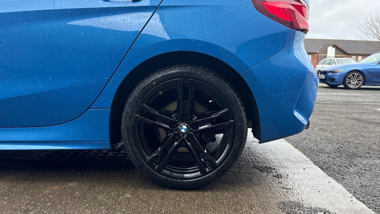 BMW 1 Series 118i M Sport 5dr Petrol Hatchback